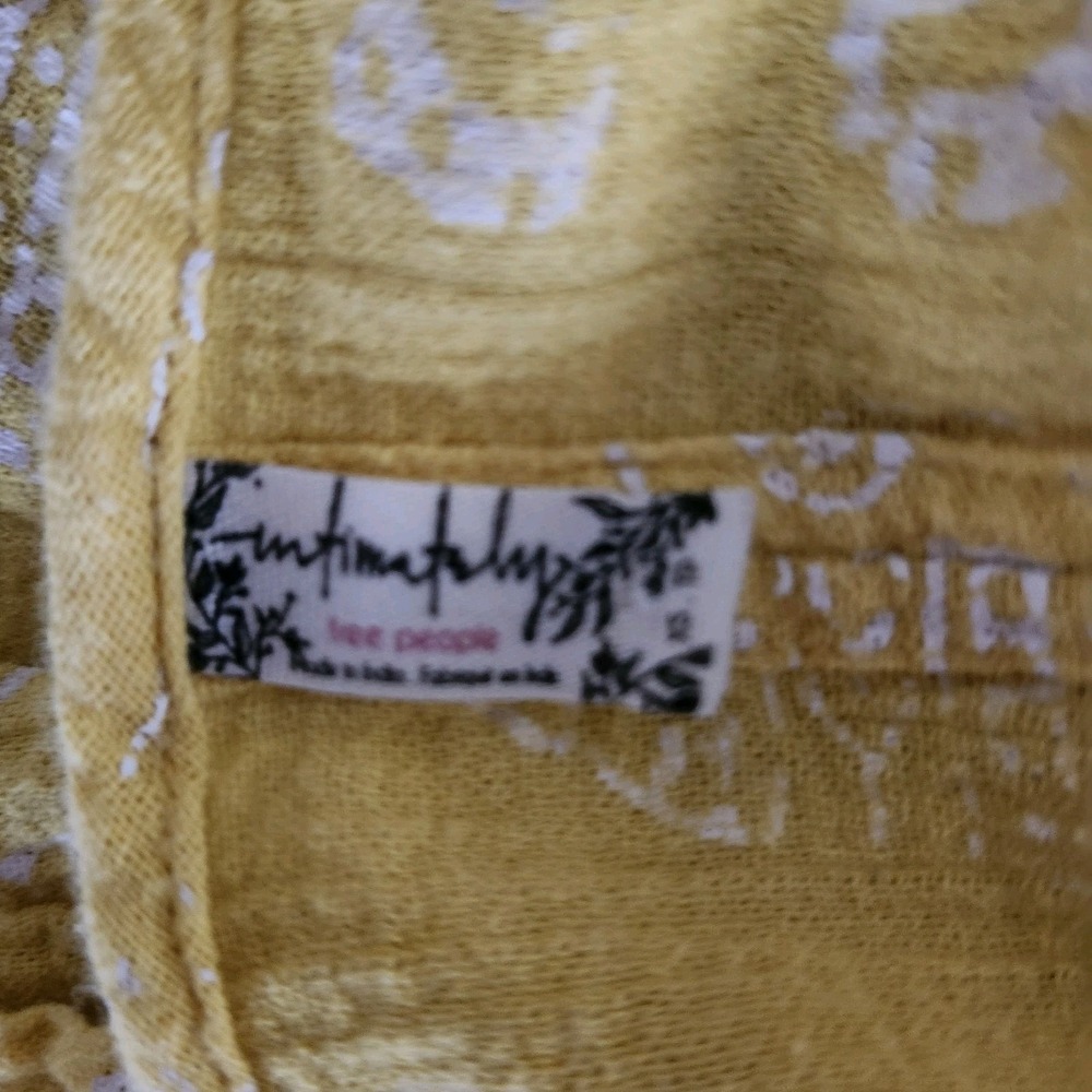 Intimately Free People Womens XS Yellow Gauzy Button Up Elephant Print Romper - Picture 7 of 7